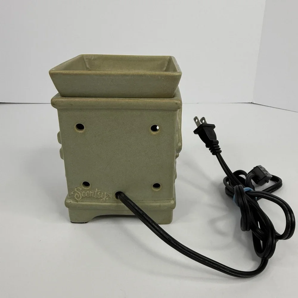 Scentsy Piece By Piece Autism Speaks Wax Warmer Full Size Tested Working